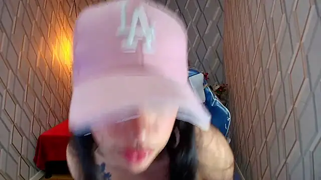 Snapshot of Angelchristix chatting on 12/02/25, 12:43 Angelchristix online show from 12/02/25, 12:43