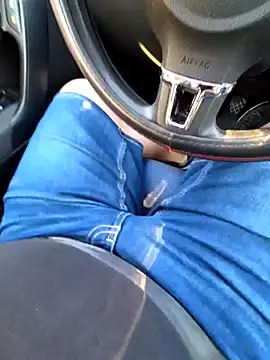 Snapshot of Cum991 chatting on 06/27/26, 05:29 Cum991 online show from 06/27/26, 05:29