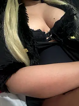 Snapshot of sexy-hadiil chatting on 01/11/26, 12:37 sexy-hadiil online show from 01/11/26, 12:37