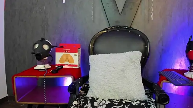 IvanaFetish online show from 02/05/25, 04:27