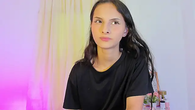 Snapshot of ninaht chatting on 03/06/26, 09:22 ninaht online show from 03/06/26, 09:22