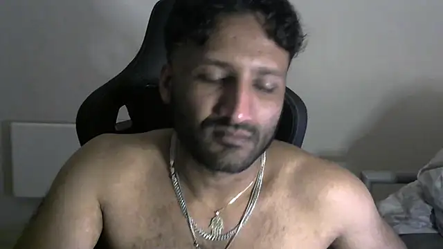 Snapshot of shadthebiguy chatting on 03/03/25, 12:04 shadthebiguy online show from 03/03/25, 12:04