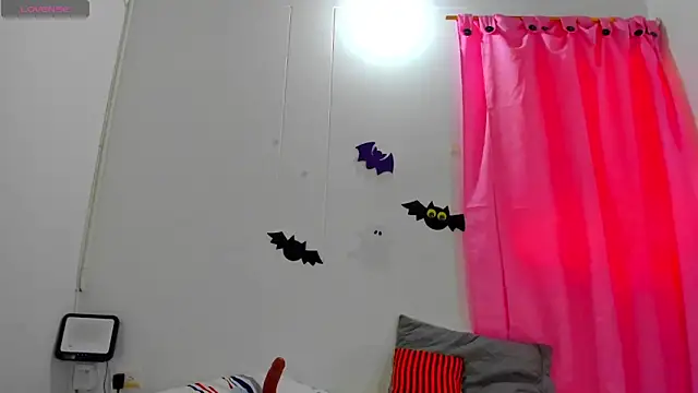 Snapshot of Natasha_by chatting on 10/04/25, 02:48 Natasha by online show from 10/04/25, 02:48