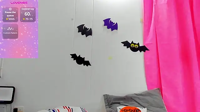 Snapshot of Natasha_by chatting on 10/11/25, 02:15 Natasha by online show from 10/11/25, 02:15