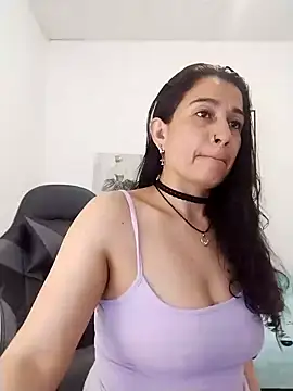 Hikaryfire online show from 02/09/25, 03:11