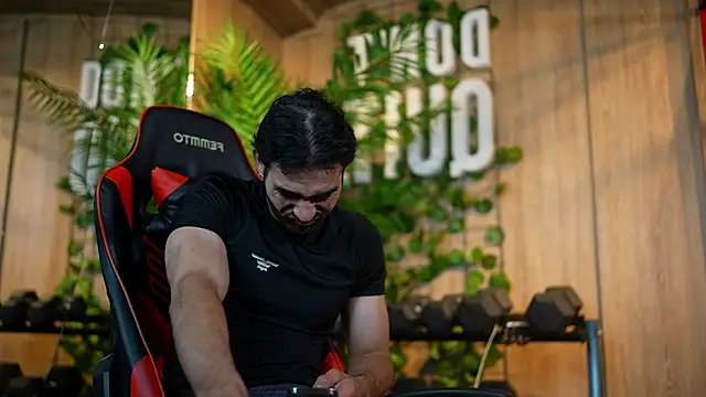 Austin bolt online show from 12/11/24, 05:10