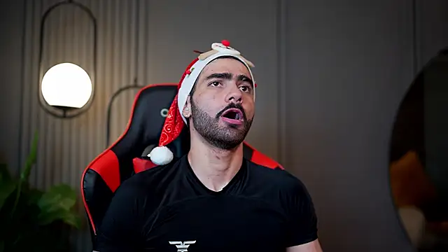 Austin bolt online show from 12/18/24, 02:10