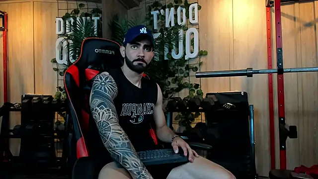 Austin bolt online show from 01/24/25, 02:49