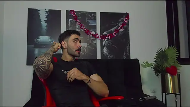 Austin bolt online show from 02/15/25, 02:58