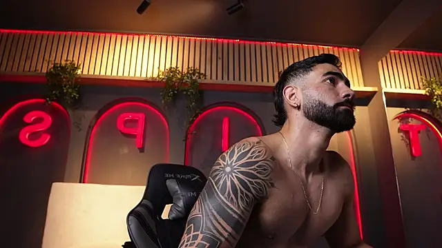 Austin bolt online show from 09/29/25, 12:16