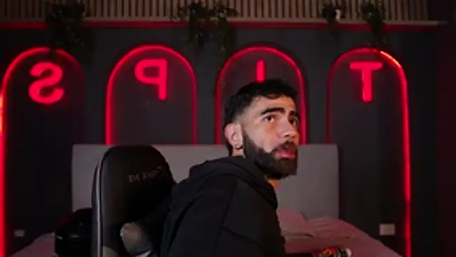 Austin bolt online show from 11/21/25, 02:32