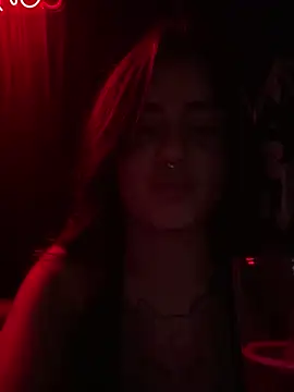 Snapshot of Alice_woodville chatting on 02/14/26, 02:08 Alice woodville online show from 02/14/26, 02:08