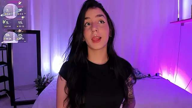 Snapshot of Alice_woodville chatting on 03/12/26, 01:34 Alice woodville online show from 03/12/26, 01:34