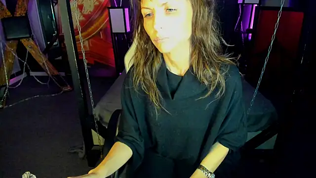 Elizabe th online show from 01/19/25, 08:51