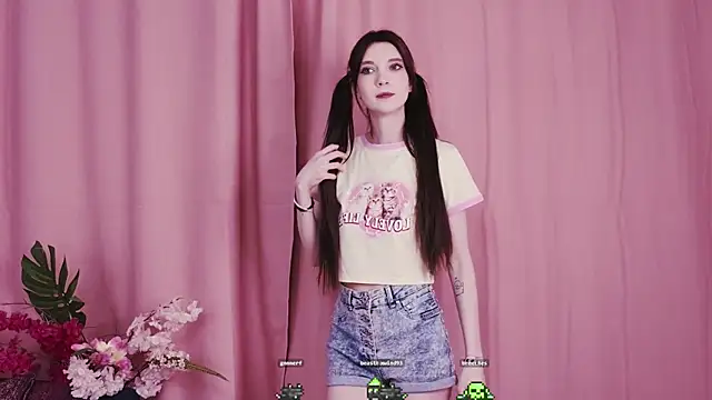 KimWilli online show from 01/20/25, 07:14