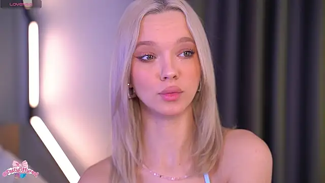  AlinaBailey online show from 04/24/26, 07:11