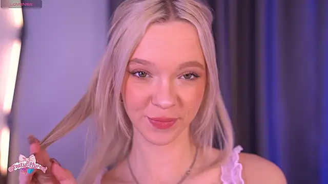  AlinaBailey online show from 04/26/26, 07:39
