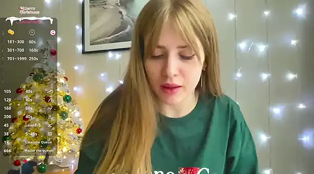 Snapshot of PureAlisMiracle chatting on 12/22/24, 11:22 PureAlisMiracle online show from 12/22/24, 11:22