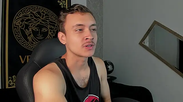 Desmon Clark online show from 01/04/25, 08:48