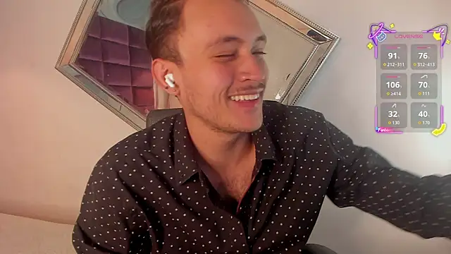 Desmon Clark online show from 09/10/25, 11:27