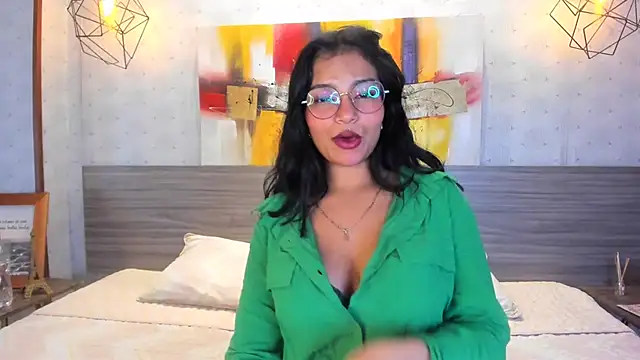 Candys victoria online show from 02/06/25, 02:00