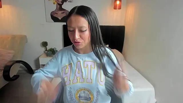 Scarlett  bell online show from 01/14/25, 12:14