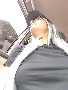 Dani pegin online show from 11/02/25, 04:31