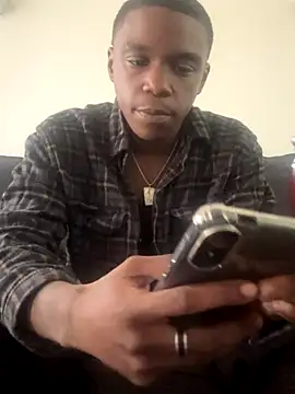 Snapshot of TransboyJay chatting on 10/26/25, 07:20 TransboyJay online show from 10/26/25, 07:20