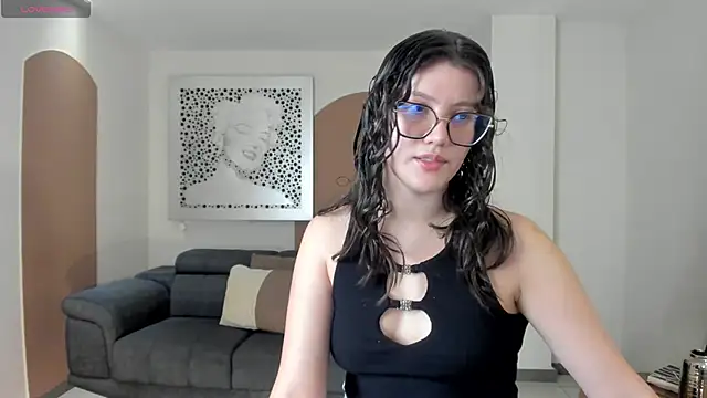 AmberFarrell online show from 06/04/26, 08:59