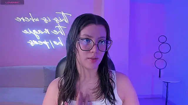 AmberFarrell online show from 06/20/26, 08:11