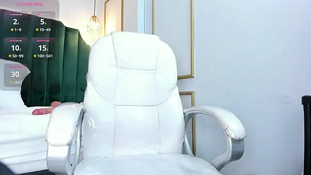 HannaPaola online show from 03/13/25, 02:05