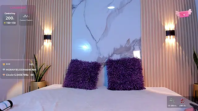 valentina lux online show from 01/30/25, 09:36