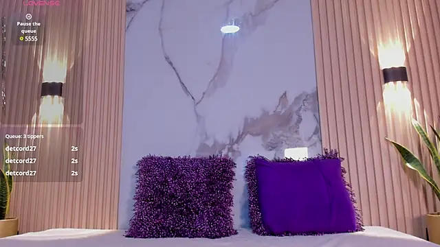 valentina lux online show from 02/26/25, 07:09