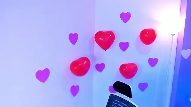 Snapshot of KimberlyVillaLobos chatting on 02/15/25, 02:55 KimberlyVillaLobos online show from 02/15/25, 02:55