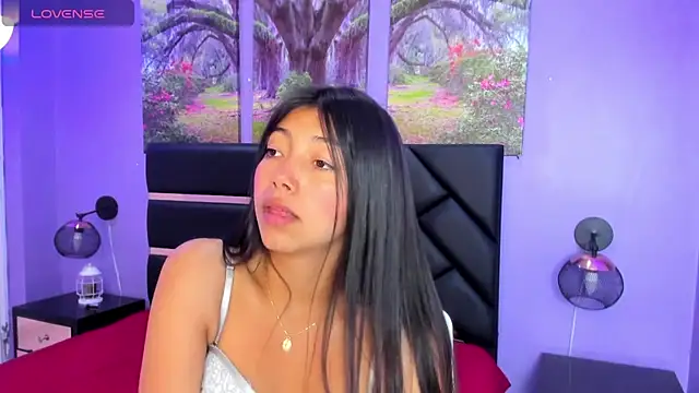 Snapshot of KimberlyVillaLobos chatting on 09/10/25, 01:33 KimberlyVillaLobos online show from 09/10/25, 01:33