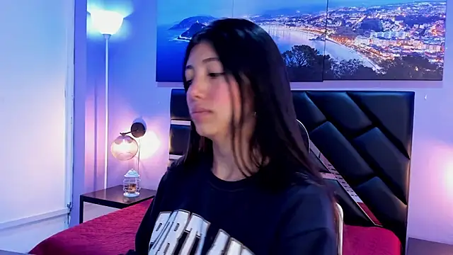 Snapshot of KimberlyVillaLobos chatting on 03/31/26, 12:38 KimberlyVillaLobos online show from 03/31/26, 12:38