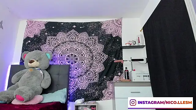 jade dakota   online show from 02/11/25, 10:39