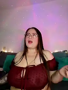 soofy   online show from 10/19/25, 02:29