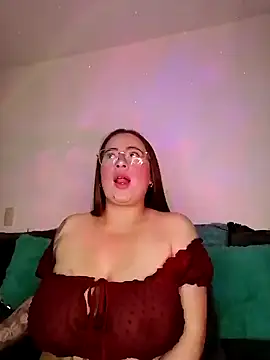 soofy   online show from 12/17/25, 05:02