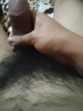 Snapshot of ElWeUltimO chatting on 02/08/26, 04:05 ElWeUltimO online show from 02/08/26, 04:05