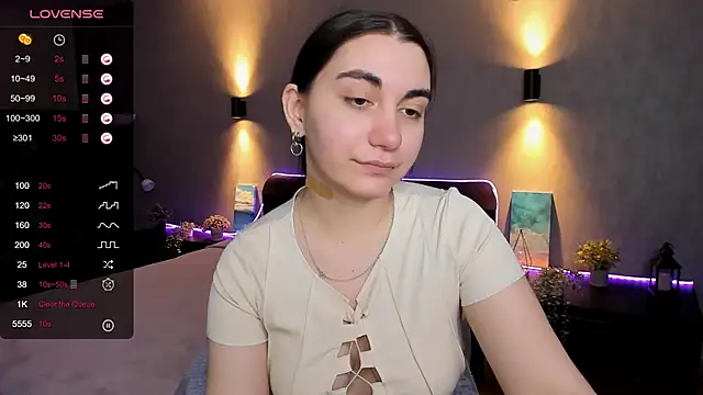 hannacheekss  online show from 02/28/25, 08:20