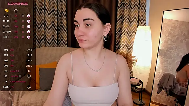 hannacheekss  online show from 03/08/25, 04:56