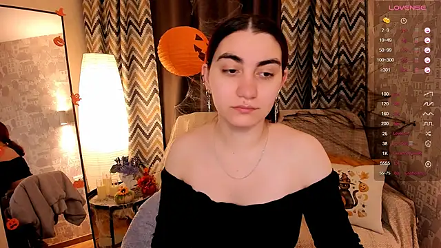 hannacheekss  online show from 10/23/25, 02:11