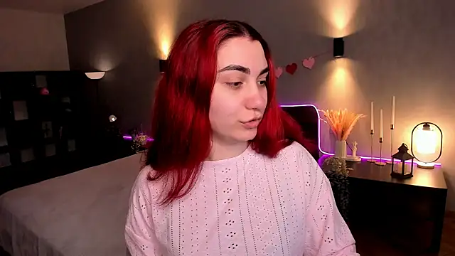 hannacheekss  online show from 06/15/26, 02:03