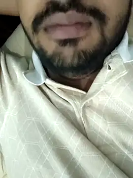 Snapshot of mohitsexy12 chatting on 04/02/26, 12:41 mohitsexy12 online show from 04/02/26, 12:41