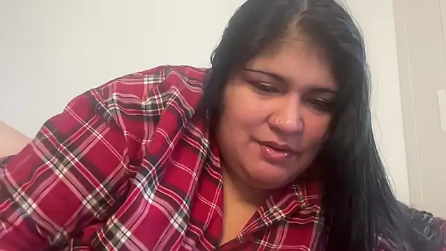 Snapshot of MashaCL chatting on 12/10/24, 08:30 MashaCL online show from 12/10/24, 08:30