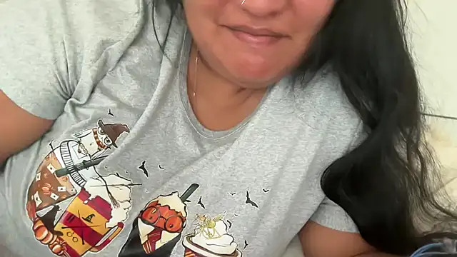 Snapshot of MashaCL chatting on 09/23/25, 07:55 MashaCL online show from 09/23/25, 07:55