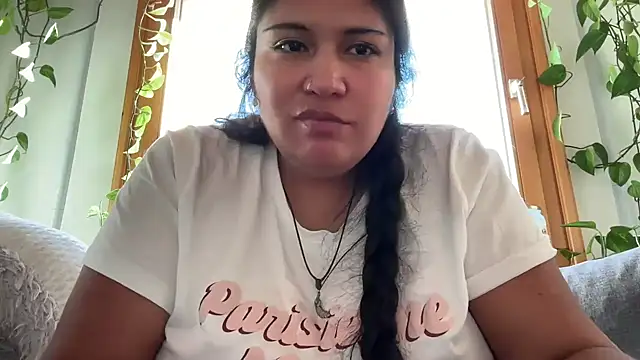 Snapshot of MashaCL chatting on 02/01/26, 02:15 MashaCL online show from 02/01/26, 02:15