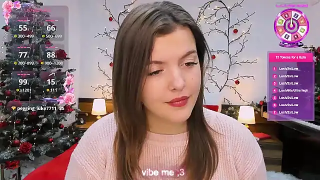 Snapshot of showmeparadise chatting on 12/18/24, 12:18 showmeparadise online show from 12/18/24, 12:18