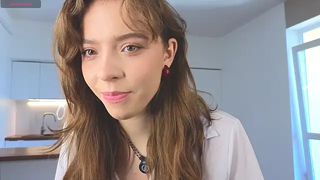 Snapshot of KellyAdderiy chatting on 04/25/26, 03:20 KellyAdderiy online show from 04/25/26, 03:20
